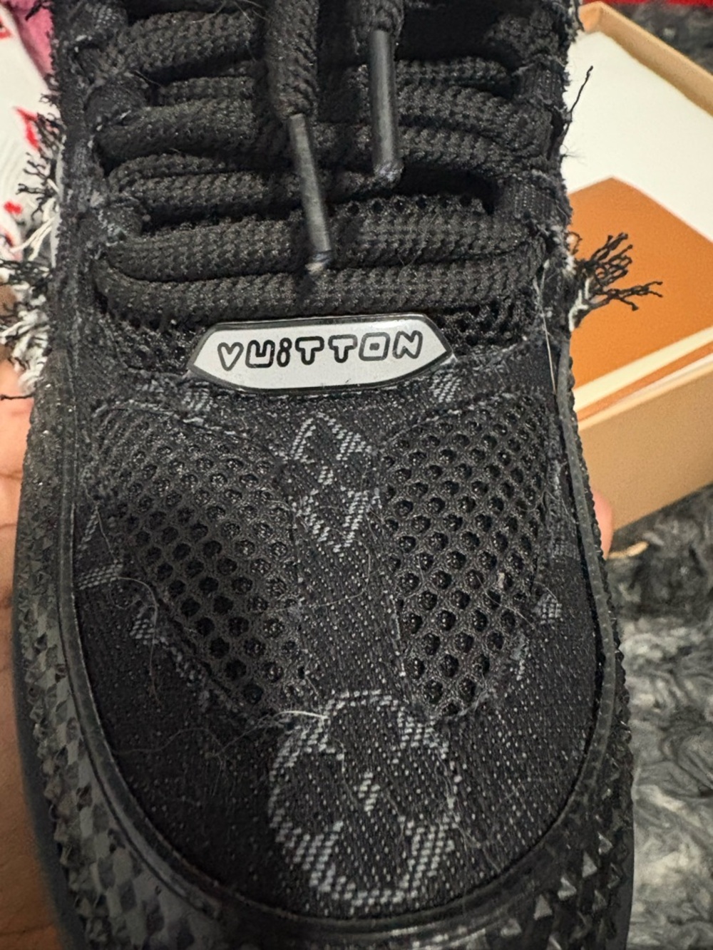 Louis Vuitton Skates Swarovski Rhinestone Black and White Mens’ Sneakers - Picture 6 of 8